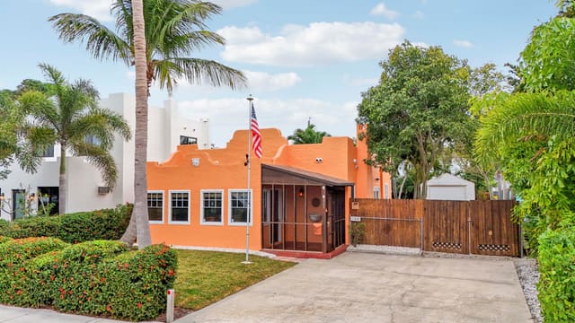 528 Avenida Hermosa, sold in Vista Encanto Add, West Palm Beach, FL