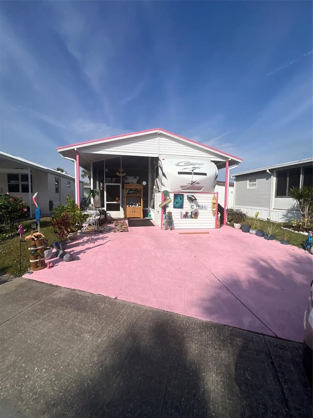6665 SE 55th Lane, sold in Ancient Oaks R V Residenc, Okeechobee, FL