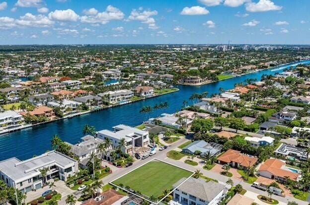 700 Malaga Drive, Boca Raton, FL 33432 photo 3