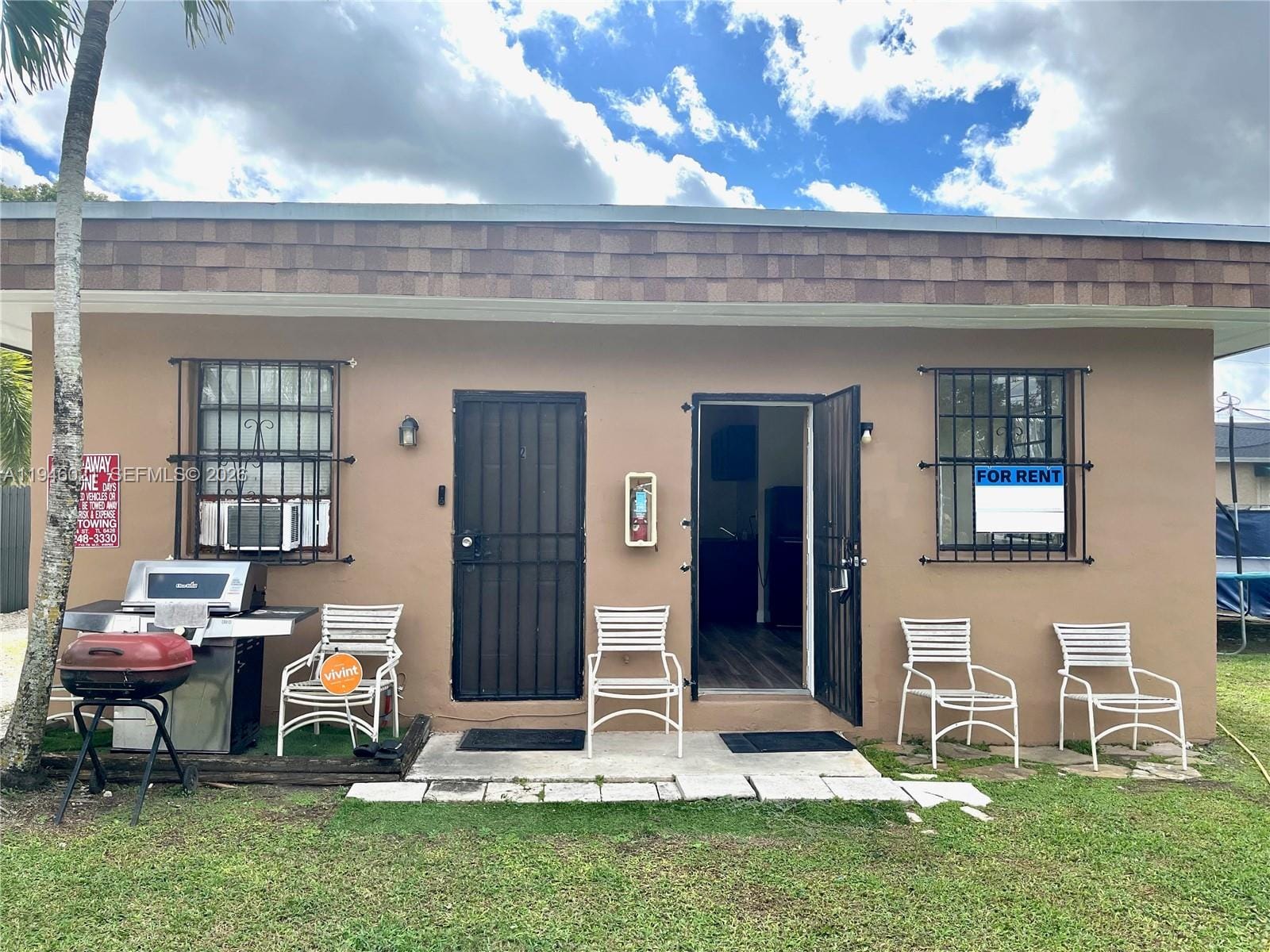 645 NW 1st Street, Florida City, FL 33034