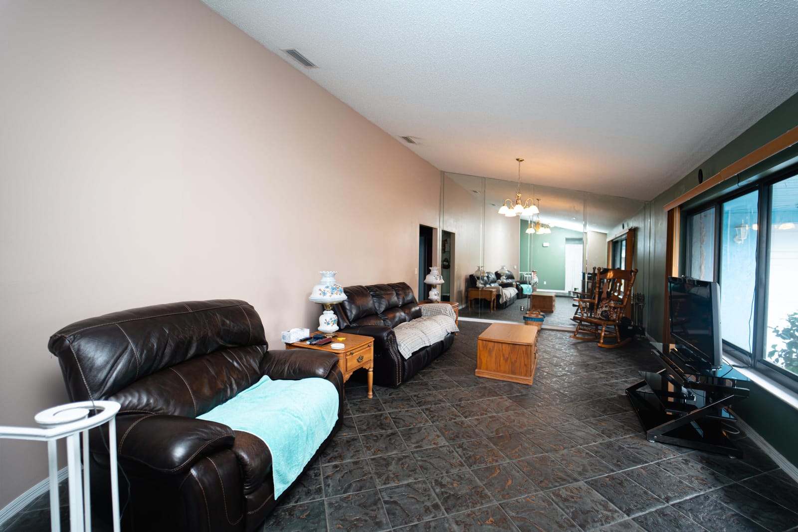 751 SE Polynesian Avenue — photo 9