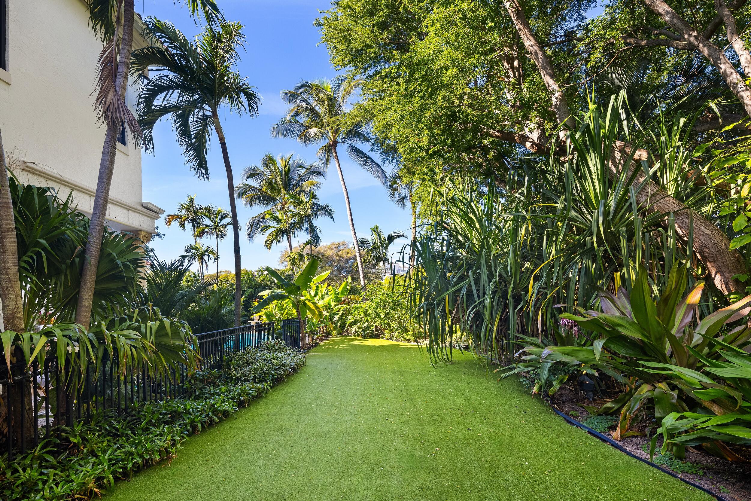 422 Addison Park Lane, Boca Raton, FL 33432 photo 25
