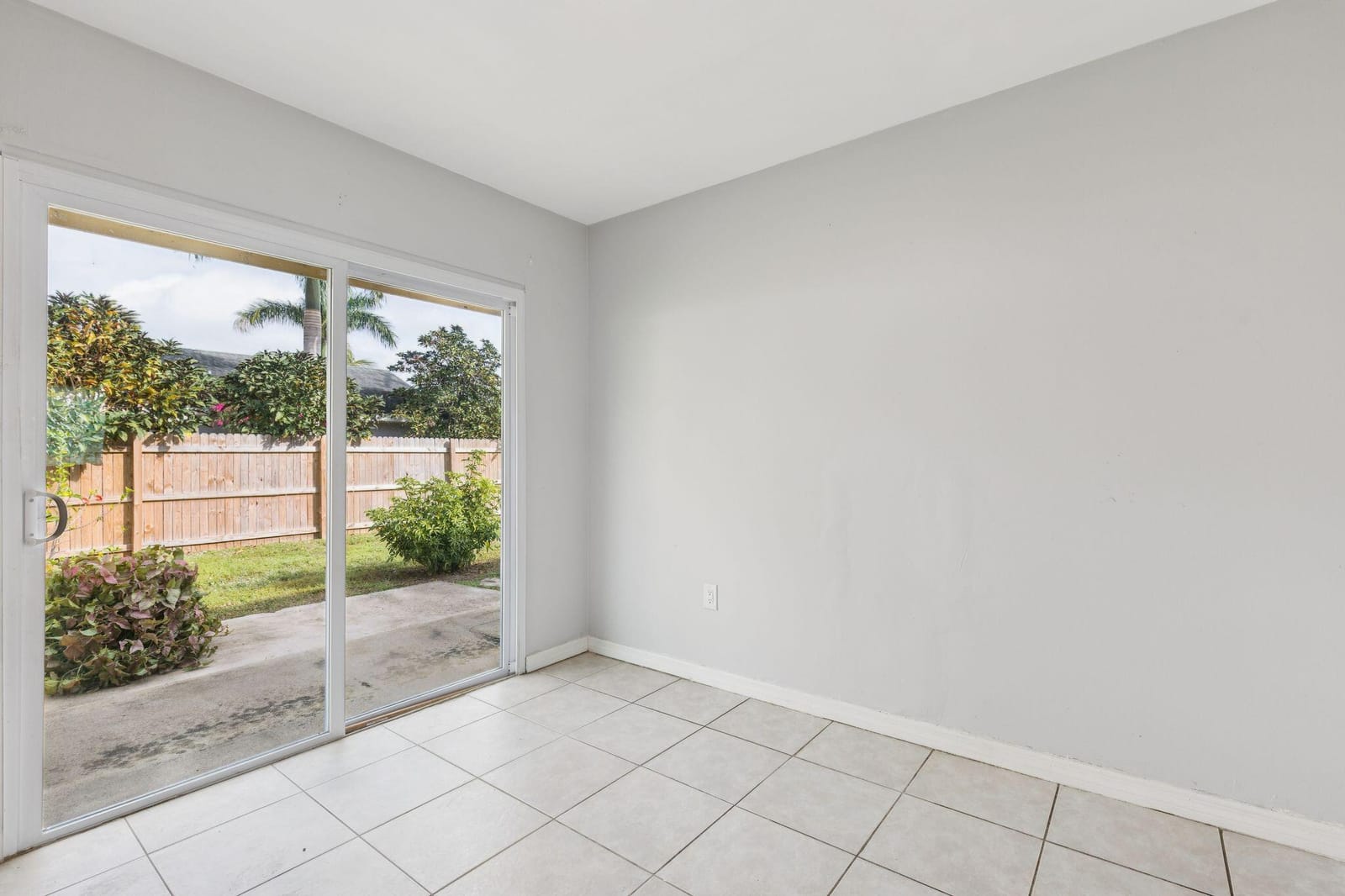 9199 Lantern Drive — photo 10