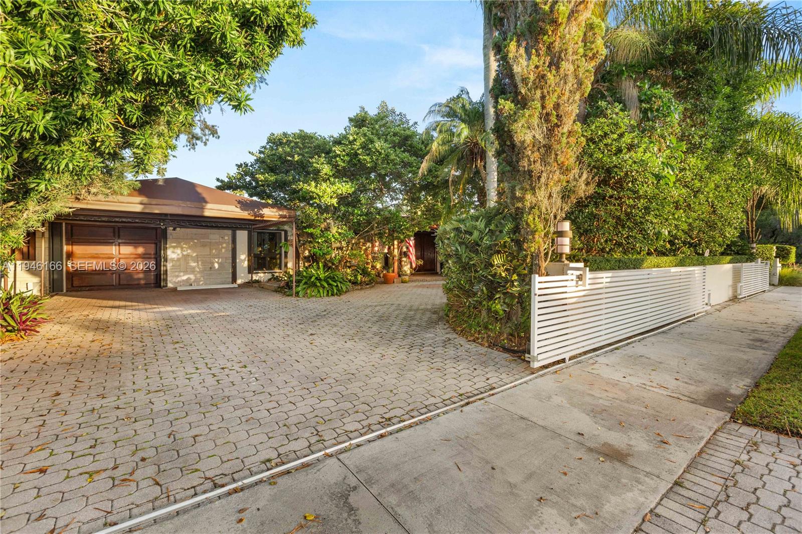 8115 SW 92nd Court — photo 2