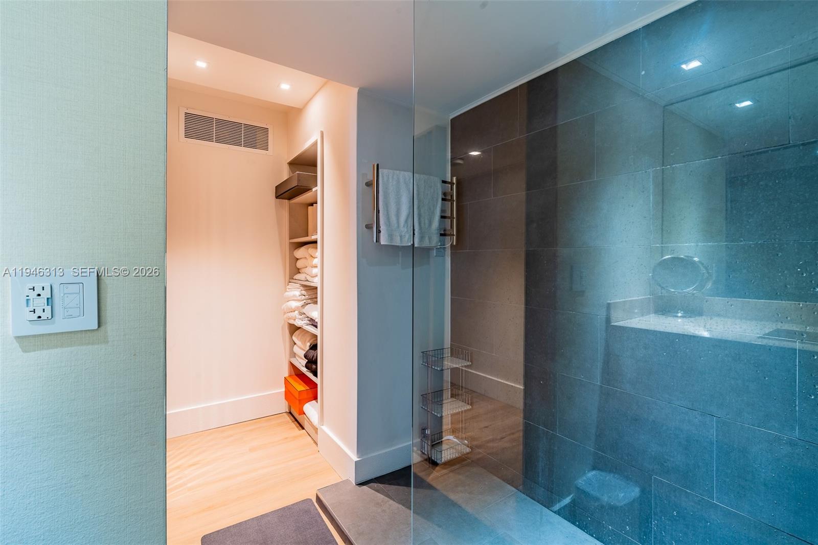 2301 Collins Avenue 719 — photo 12