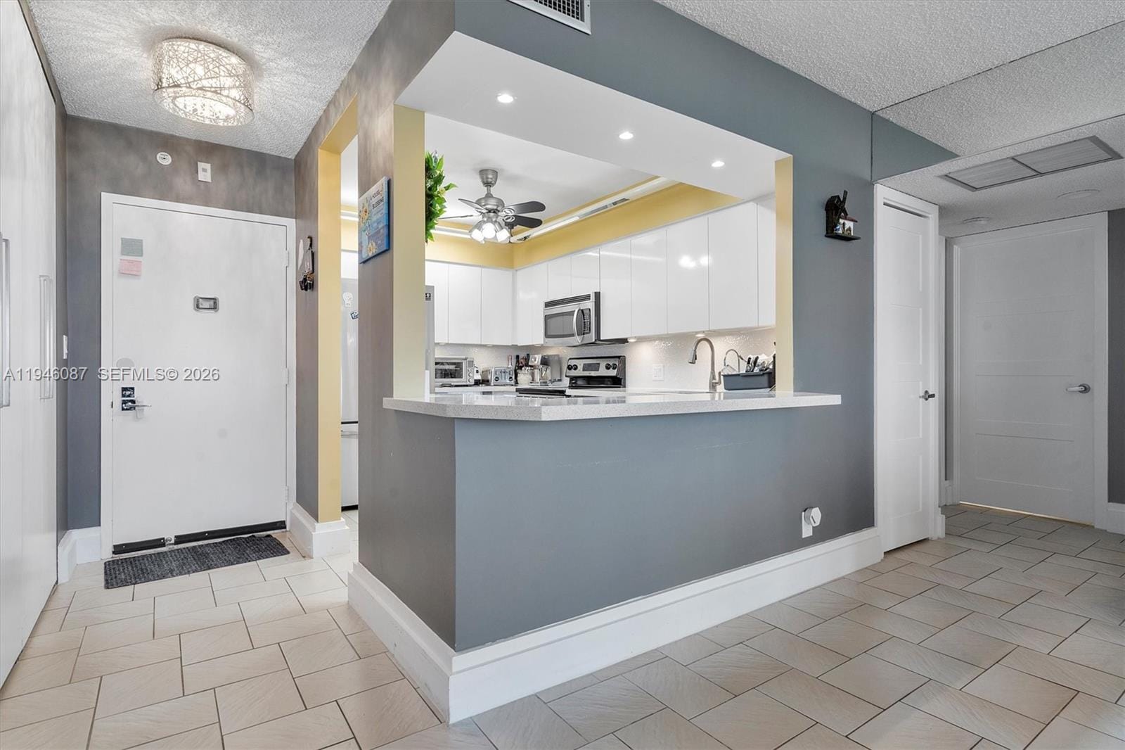 20379 W Country Club Drive 1933, Aventura, FL 33180 photo 17