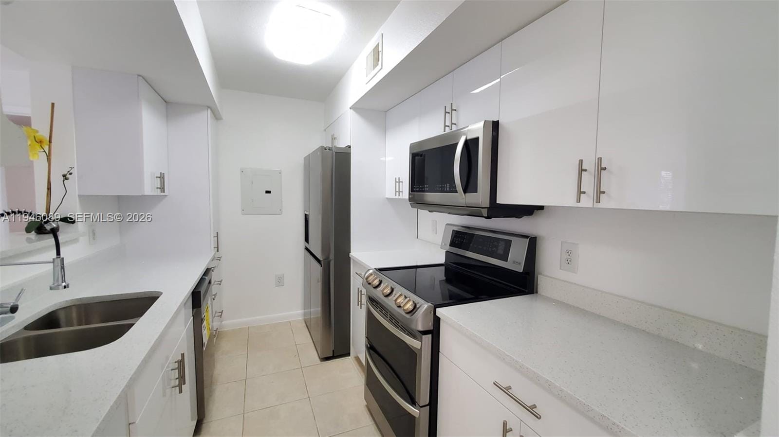 10500 SW 155th Court 1022 — photo 8