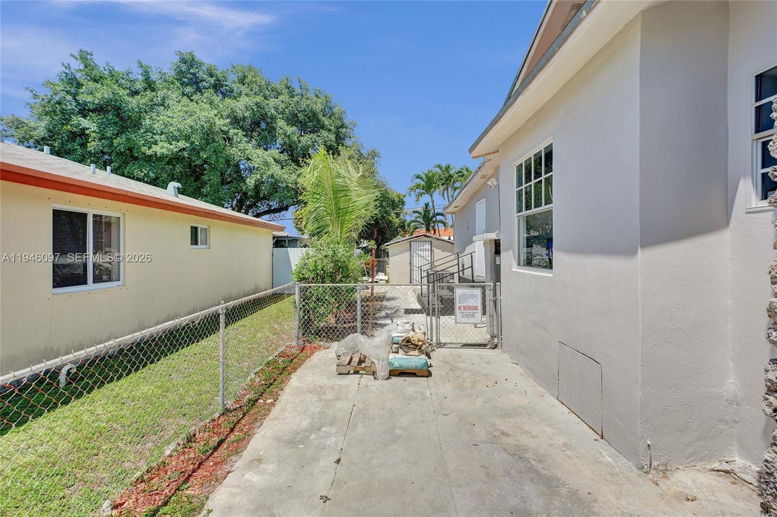 213 NW 34th Terrace — photo 7