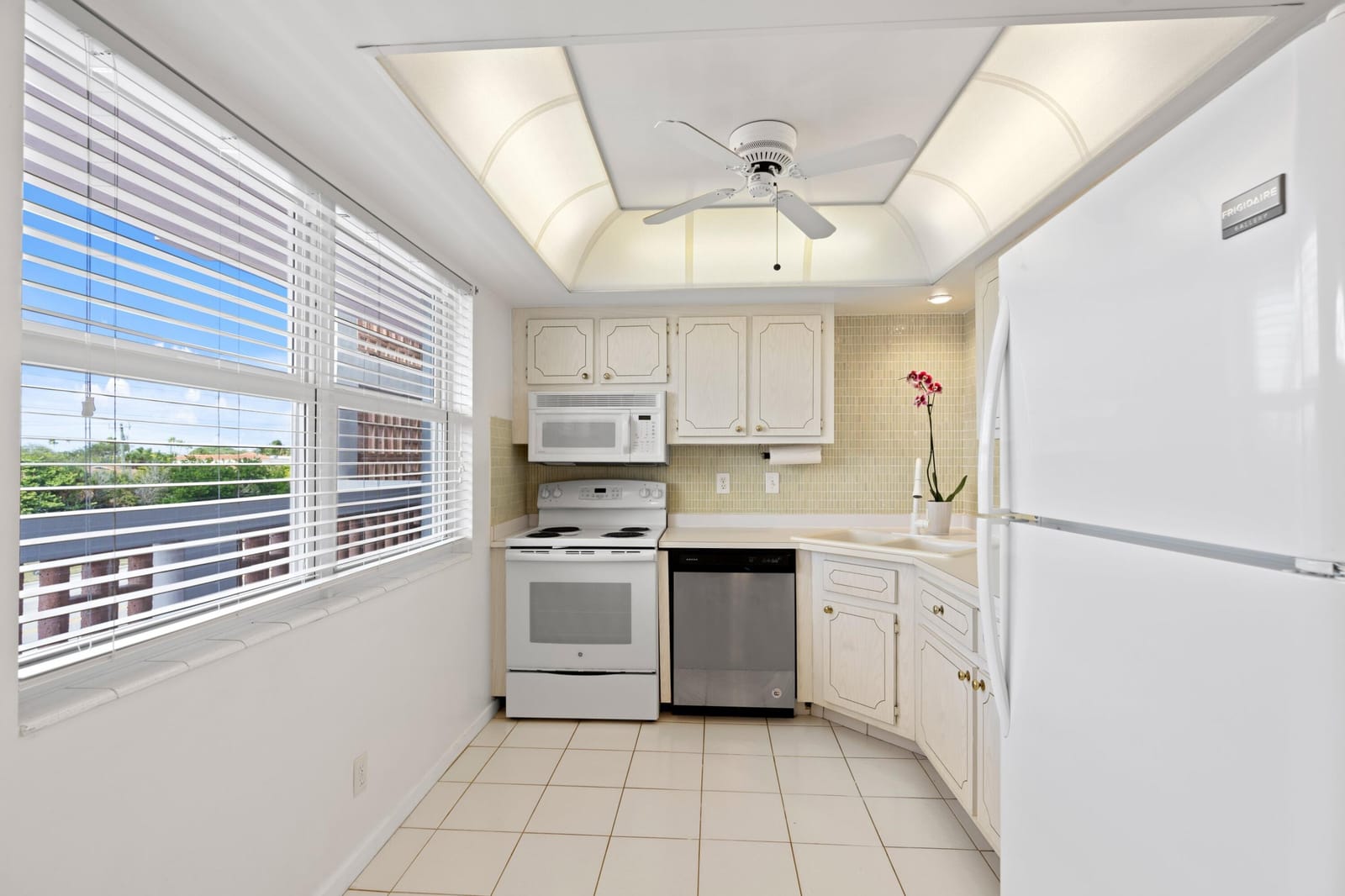 10 SE 13th Street C3, Boca Raton, FL 33432 photo 9