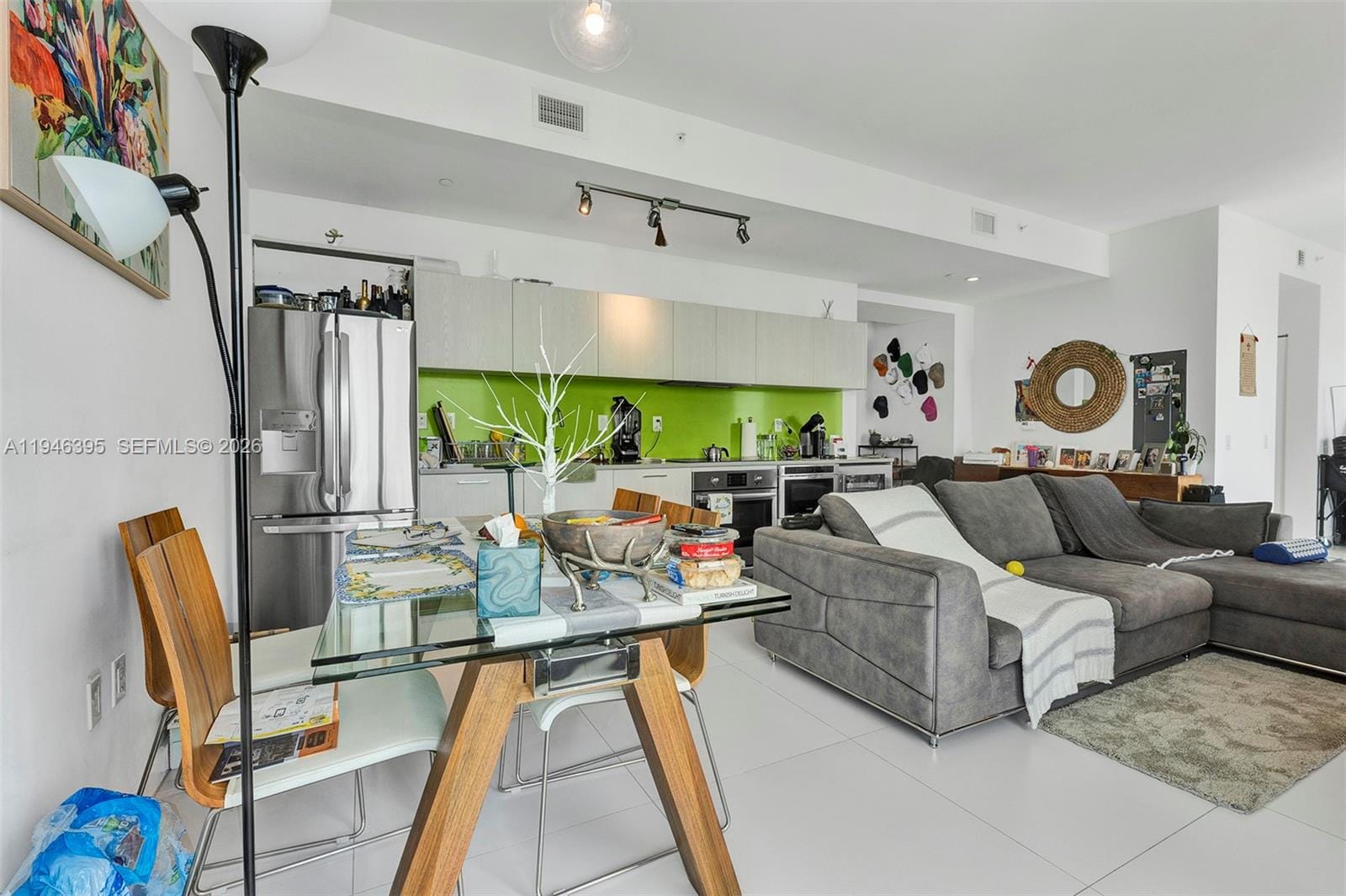 501 NE 31 4305 — photo 2