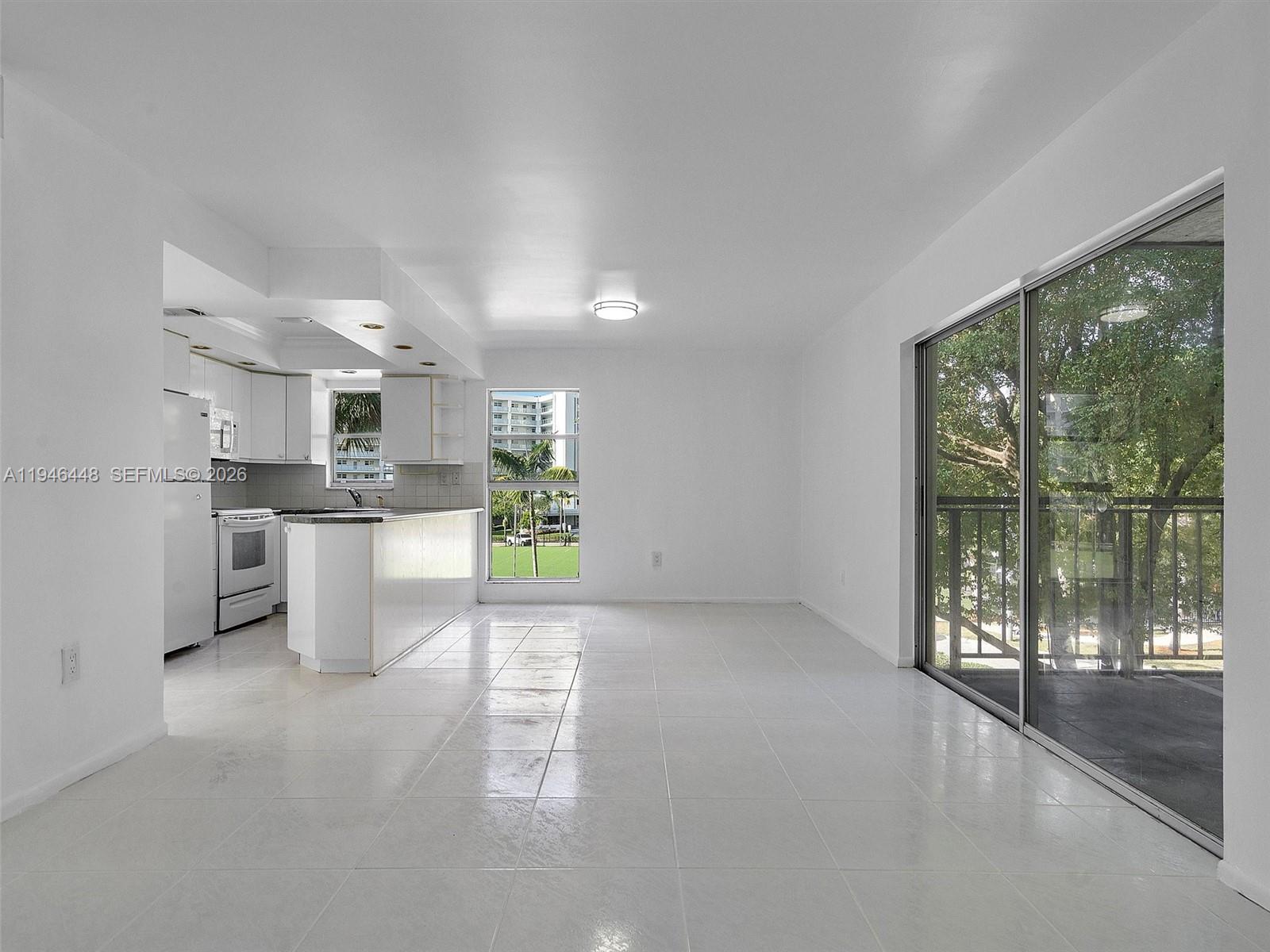 201 178th Drive 307, Sunny Isles Beach, FL 33160, Sunny Isles Beach