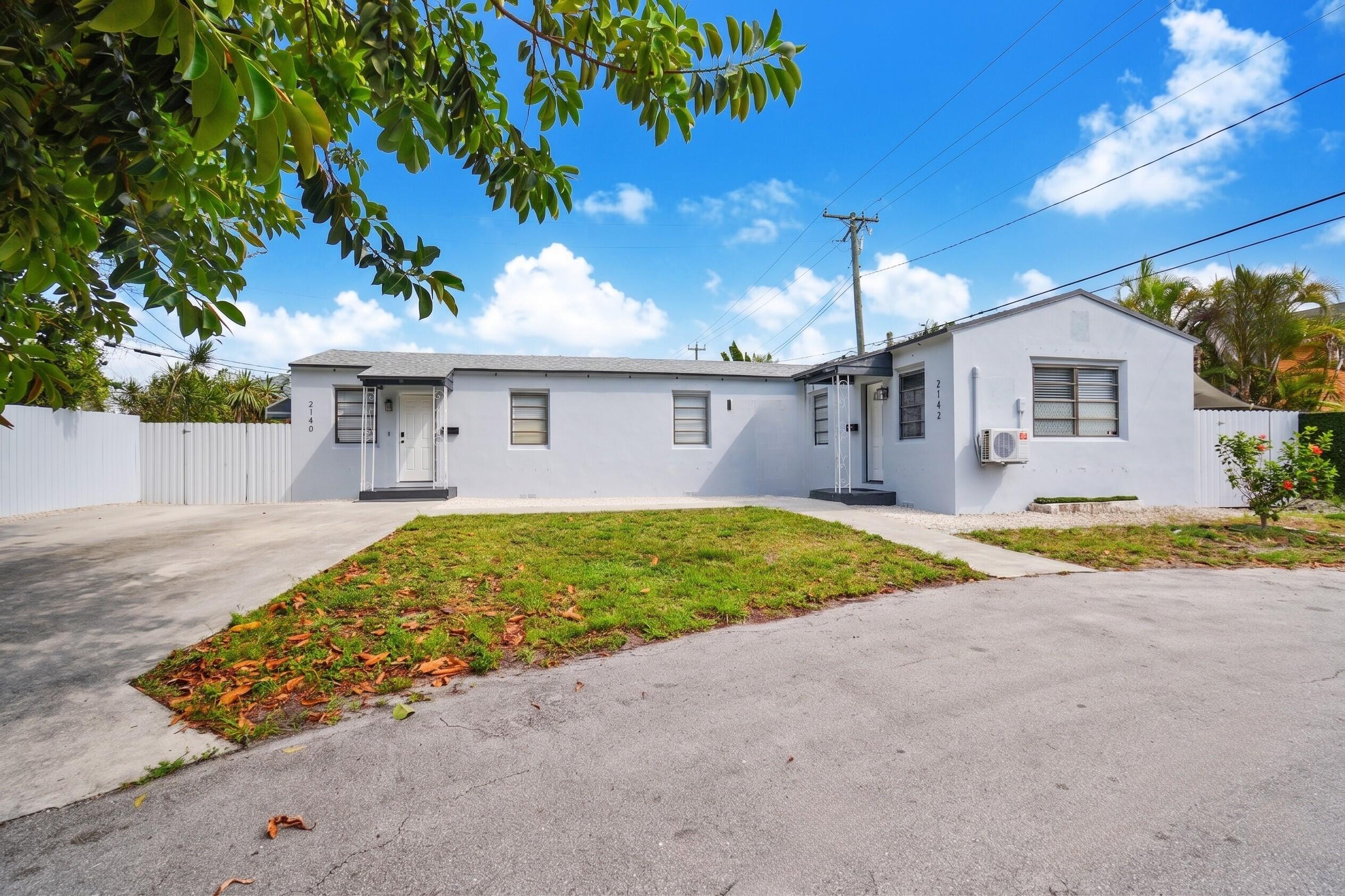 2140 Monroe Terrace, Hollywood, FL 33020, Hollywood