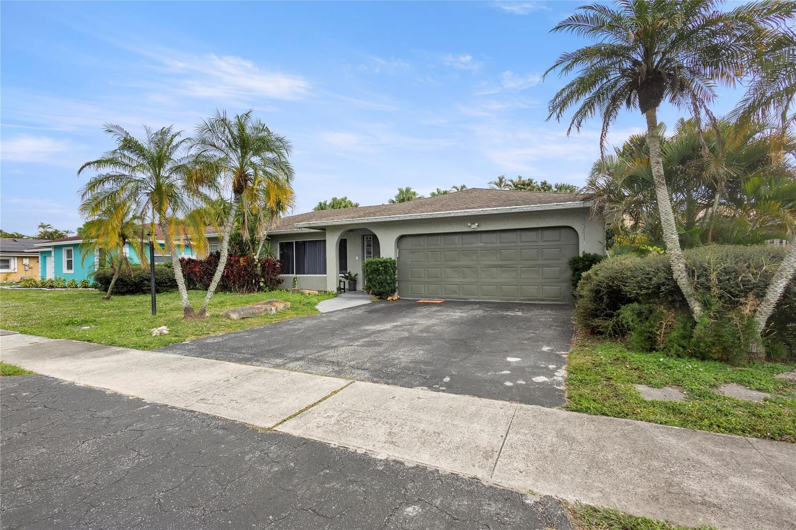 4 bedroom home for sale at 10344 Dorchester, Boca Raton, FL 33428 — $620,000