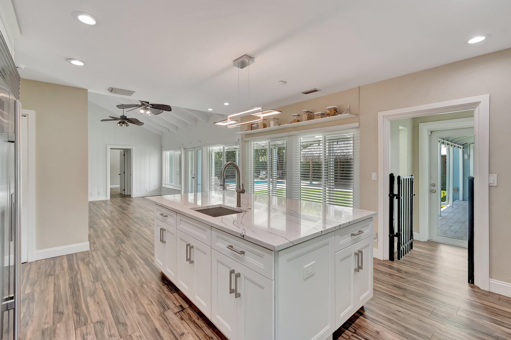 1220 N Swinton Avenue, Delray Beach, FL 33444 photo 22