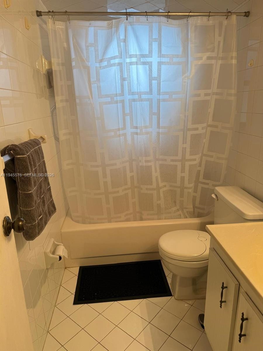 2850 Somerset Drive 309L — photo 9