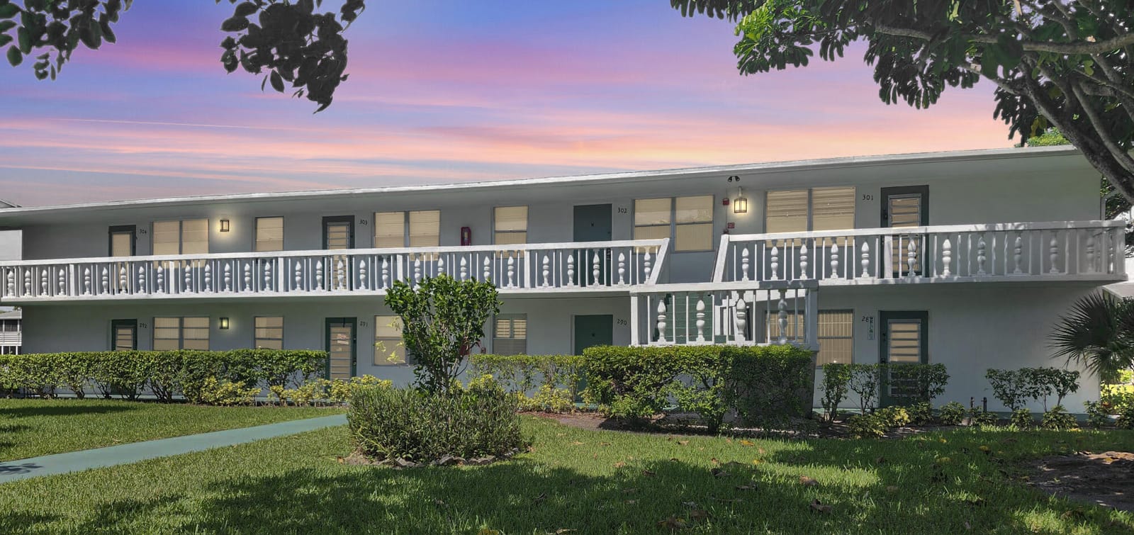 301 Farnham M 301 — photo 1