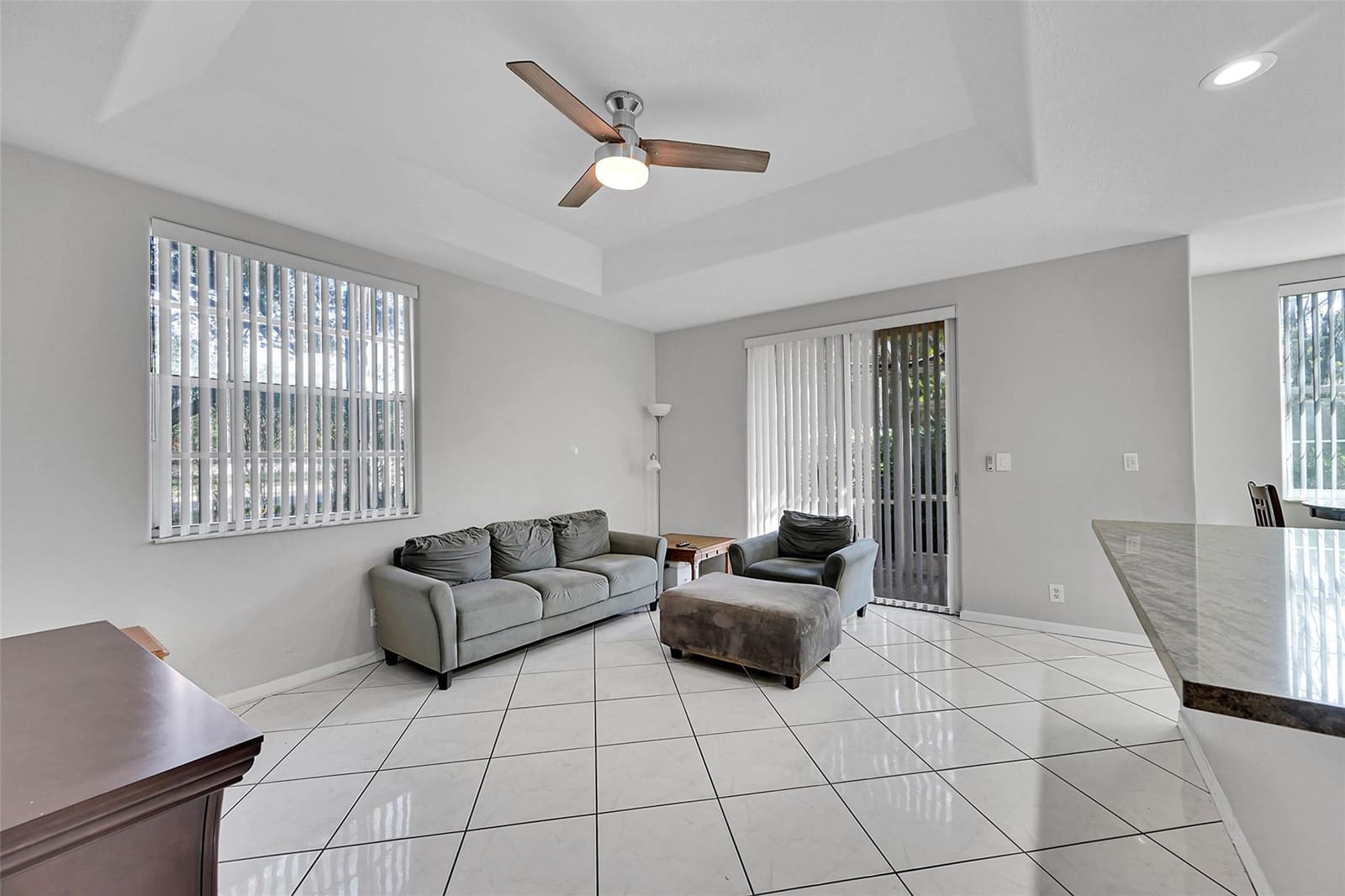 9640 Royal Palm Boulevard — photo 9