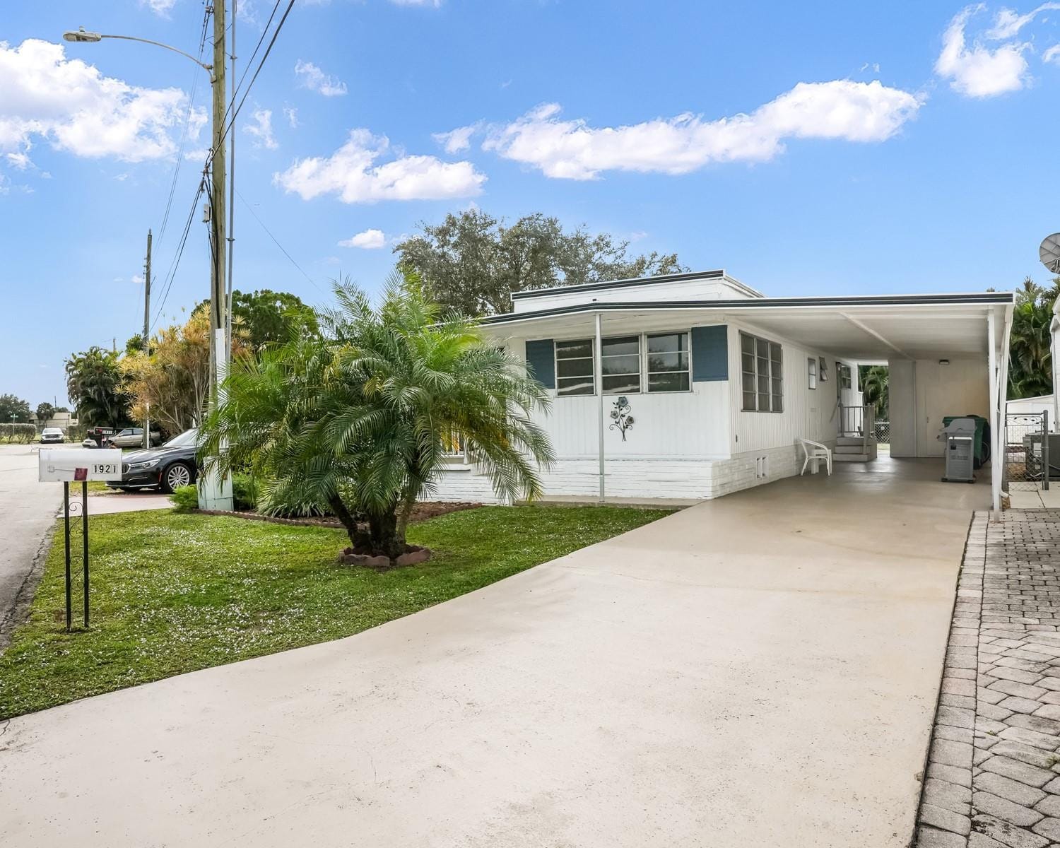 1921 SW 87th Terrace, Davie, FL 33324 photo 12