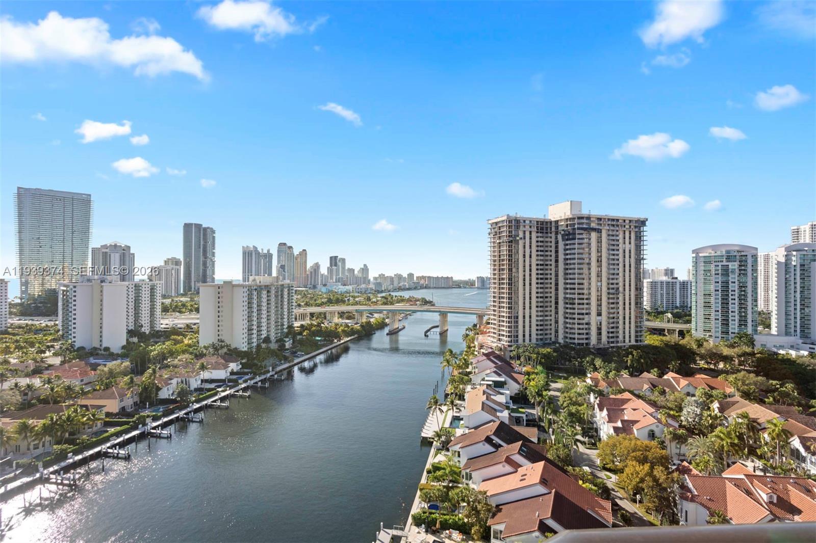 19667 Turnberry Way 19K, Aventura, FL 33180, Aventura