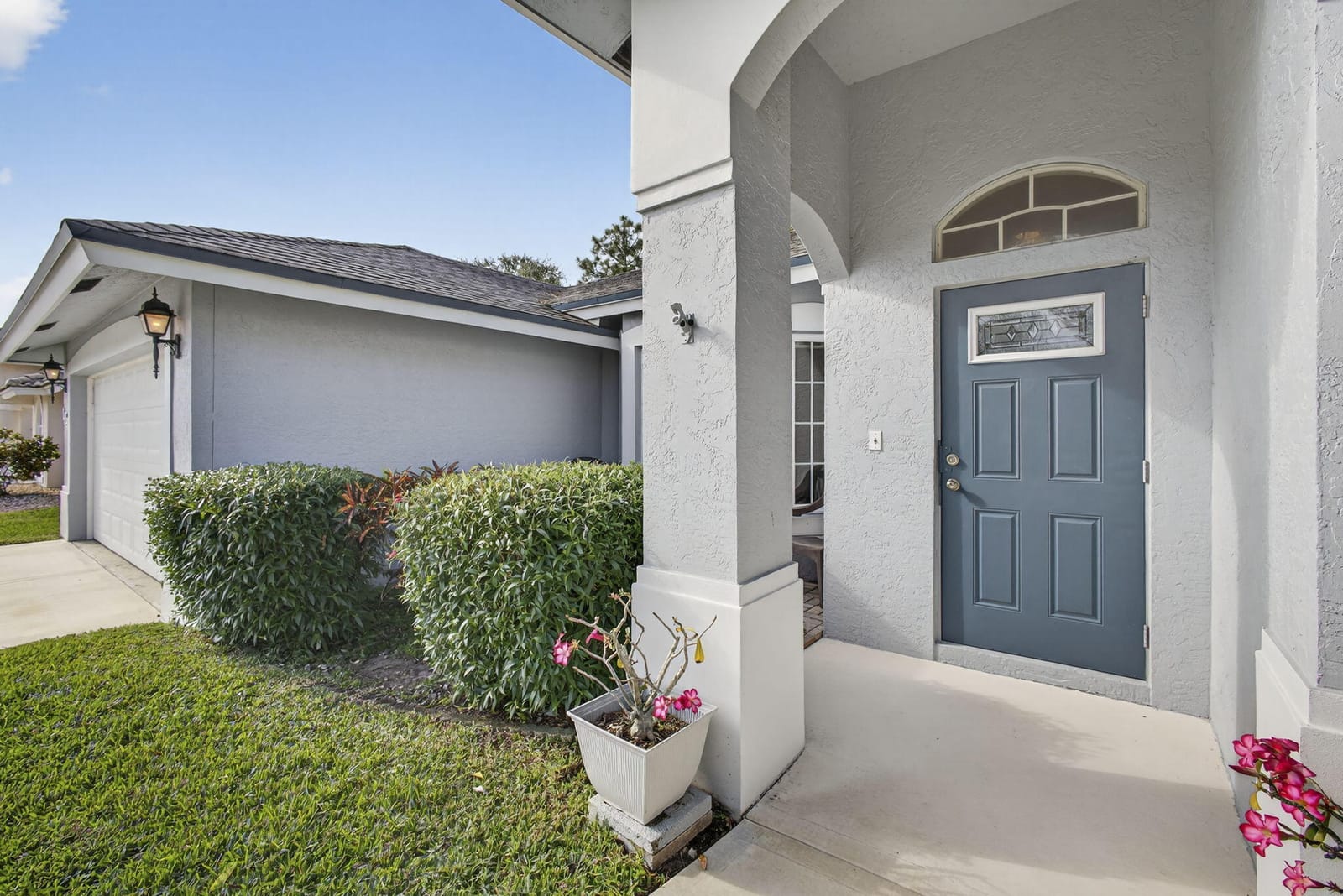 109 Monterey Way — photo 4