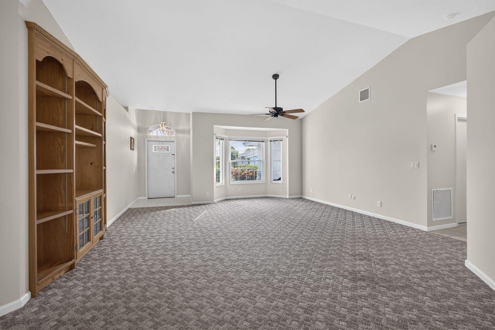 109 Monterey Way — photo 10