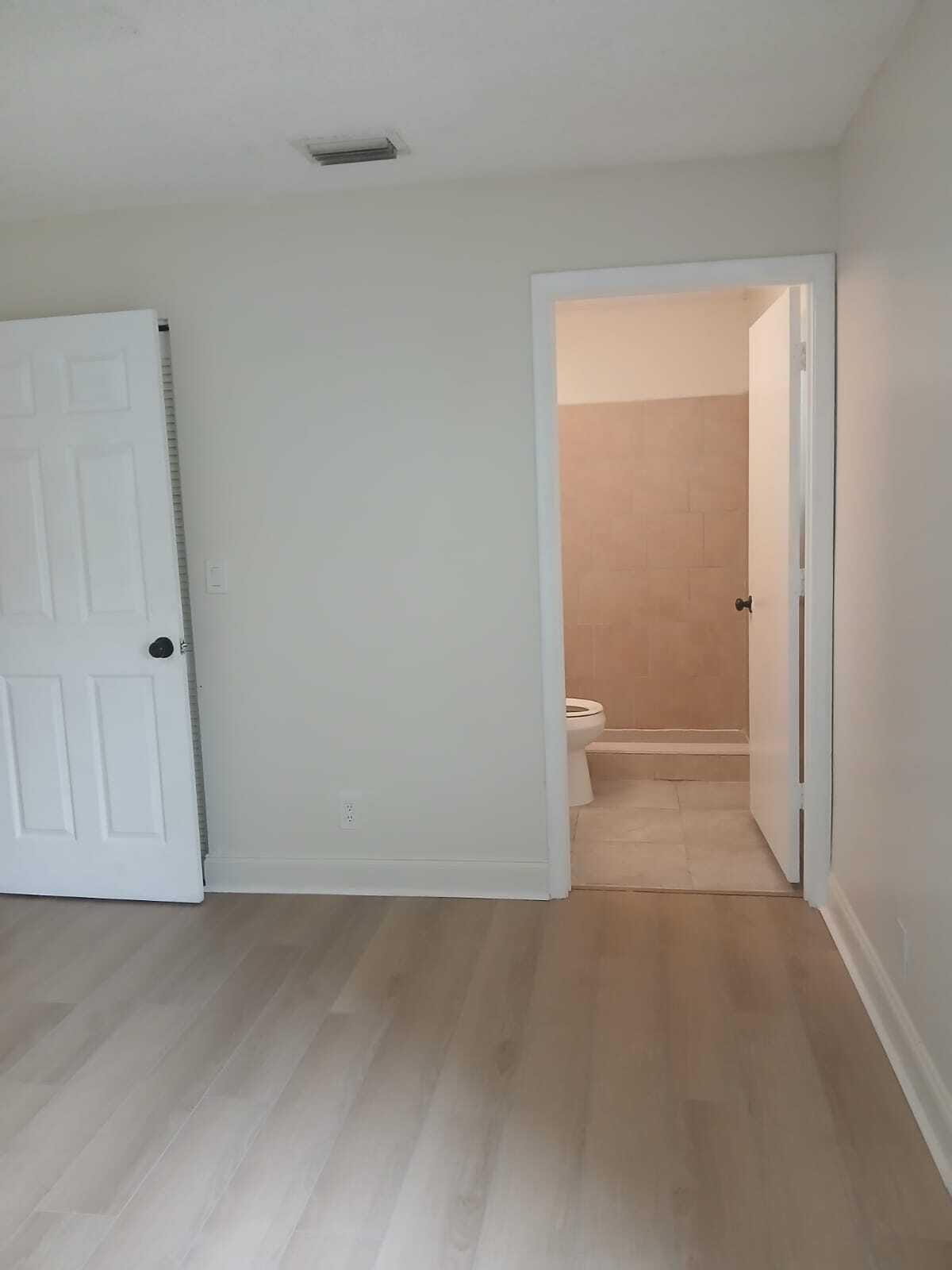 2634 W 28th Street — photo 6