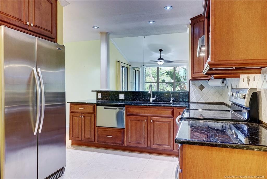 5290 SE Seascape Way 201 — photo 4