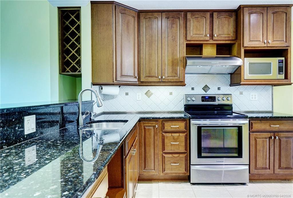5290 SE Seascape Way 201 — photo 5