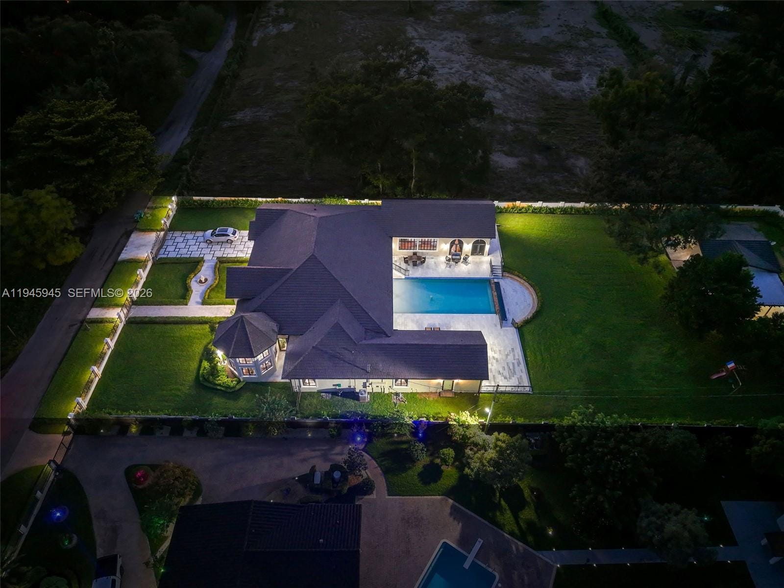 9815 SW 114th Street — photo 8