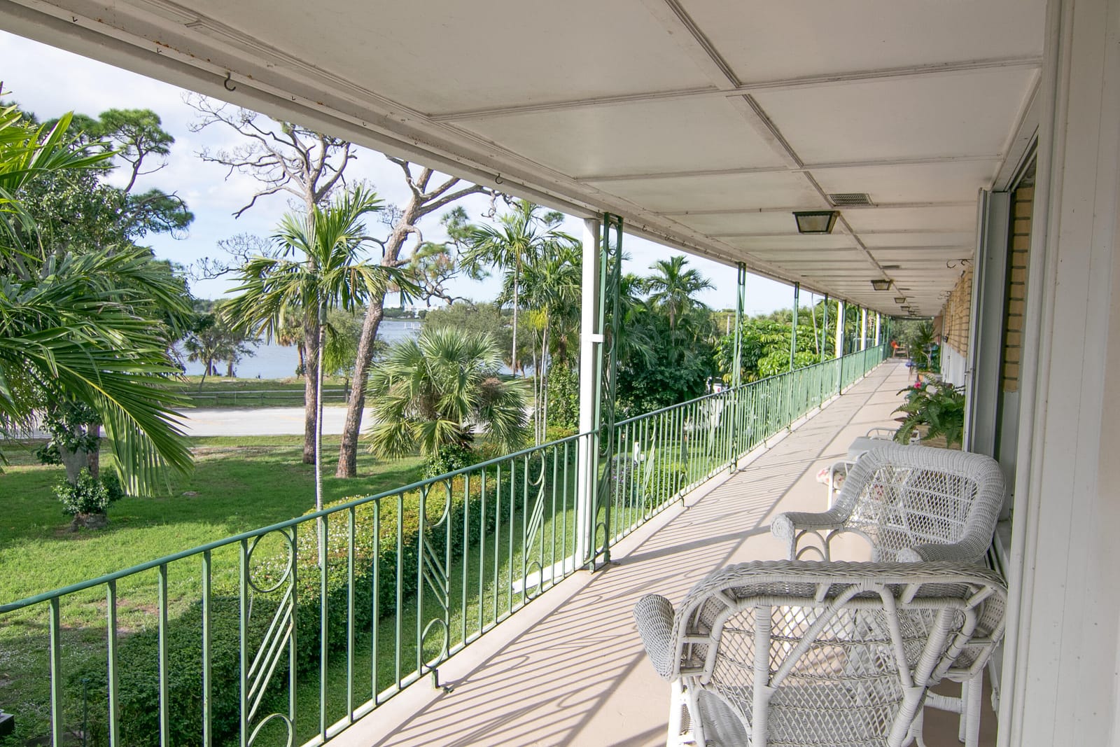 4056 Lake Osborne Drive 15, Lake Worth Beach, FL 33461 photo 17