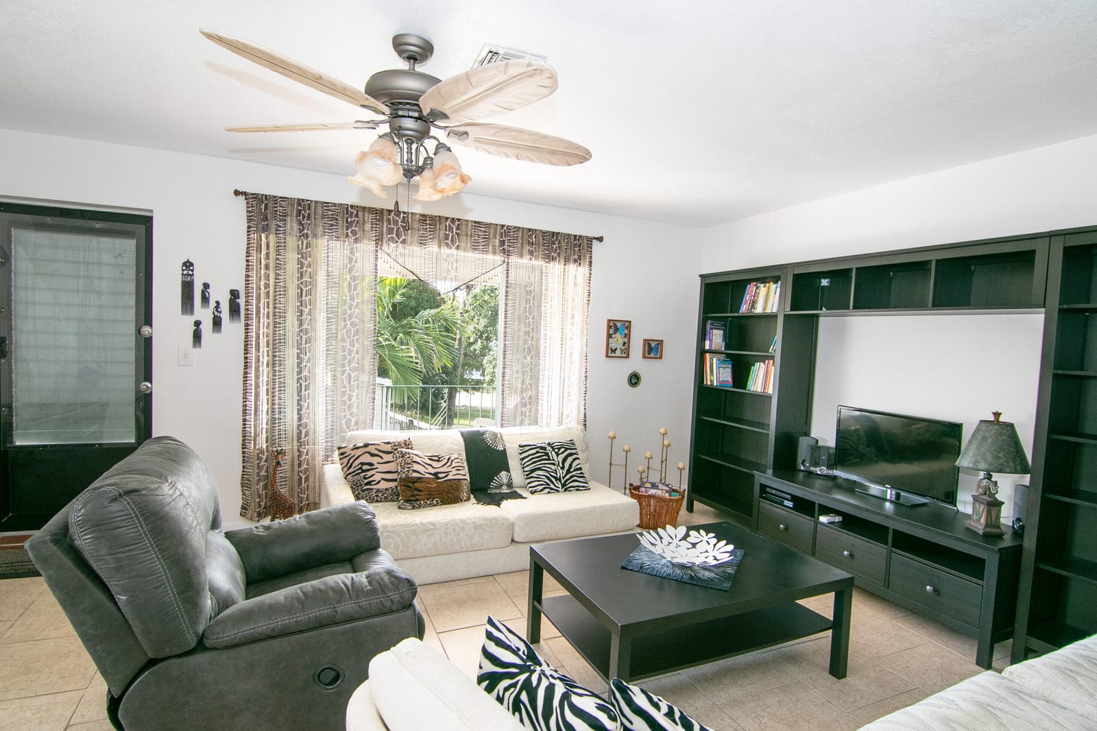 4056 Lake Osborne Drive 15 — photo 3