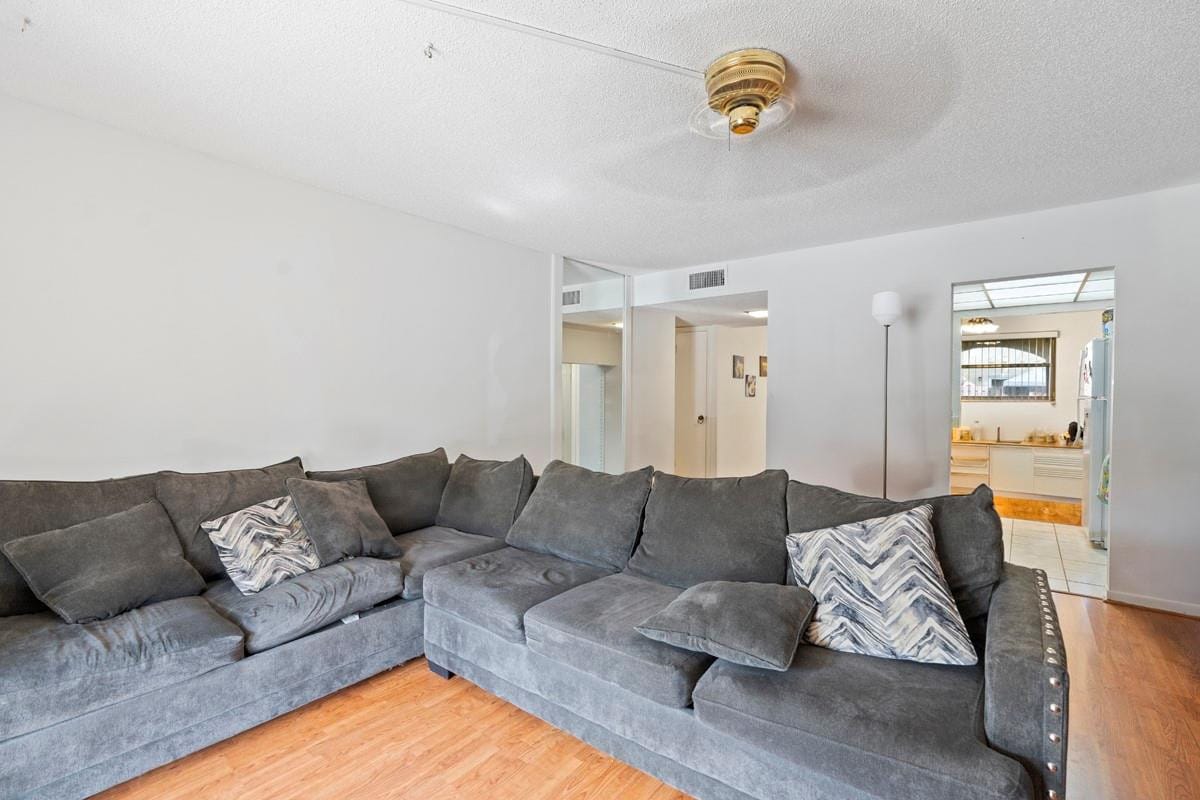 10762 La Placida Drive 7-106 — photo 8