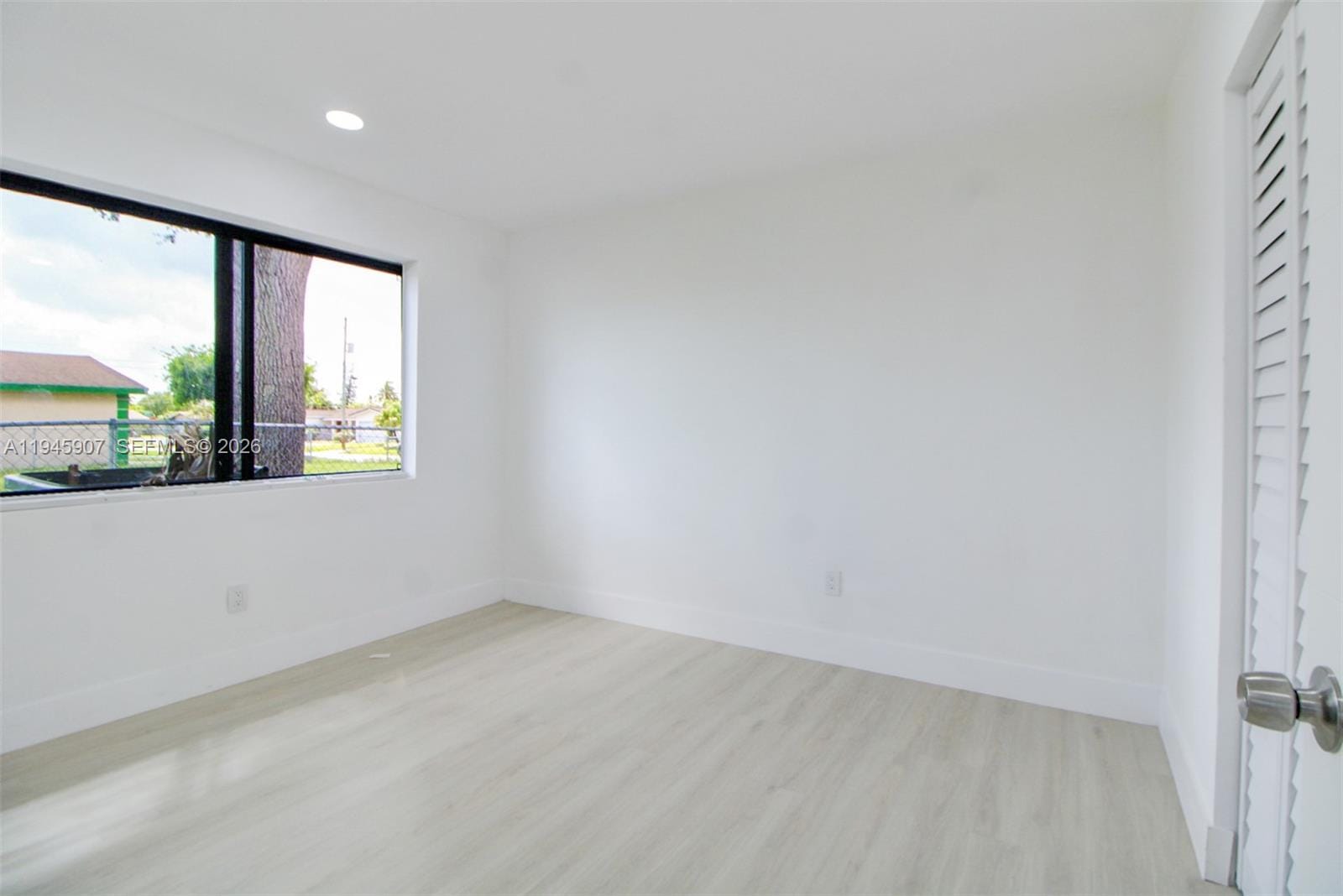 1640 NW 27th Avenue, Fort Lauderdale, FL 33311 photo 12