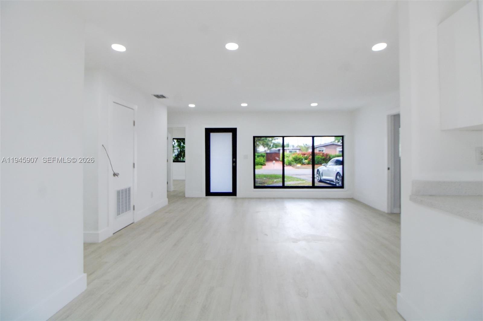 1640 NW 27th Avenue, Fort Lauderdale, FL 33311 photo 16