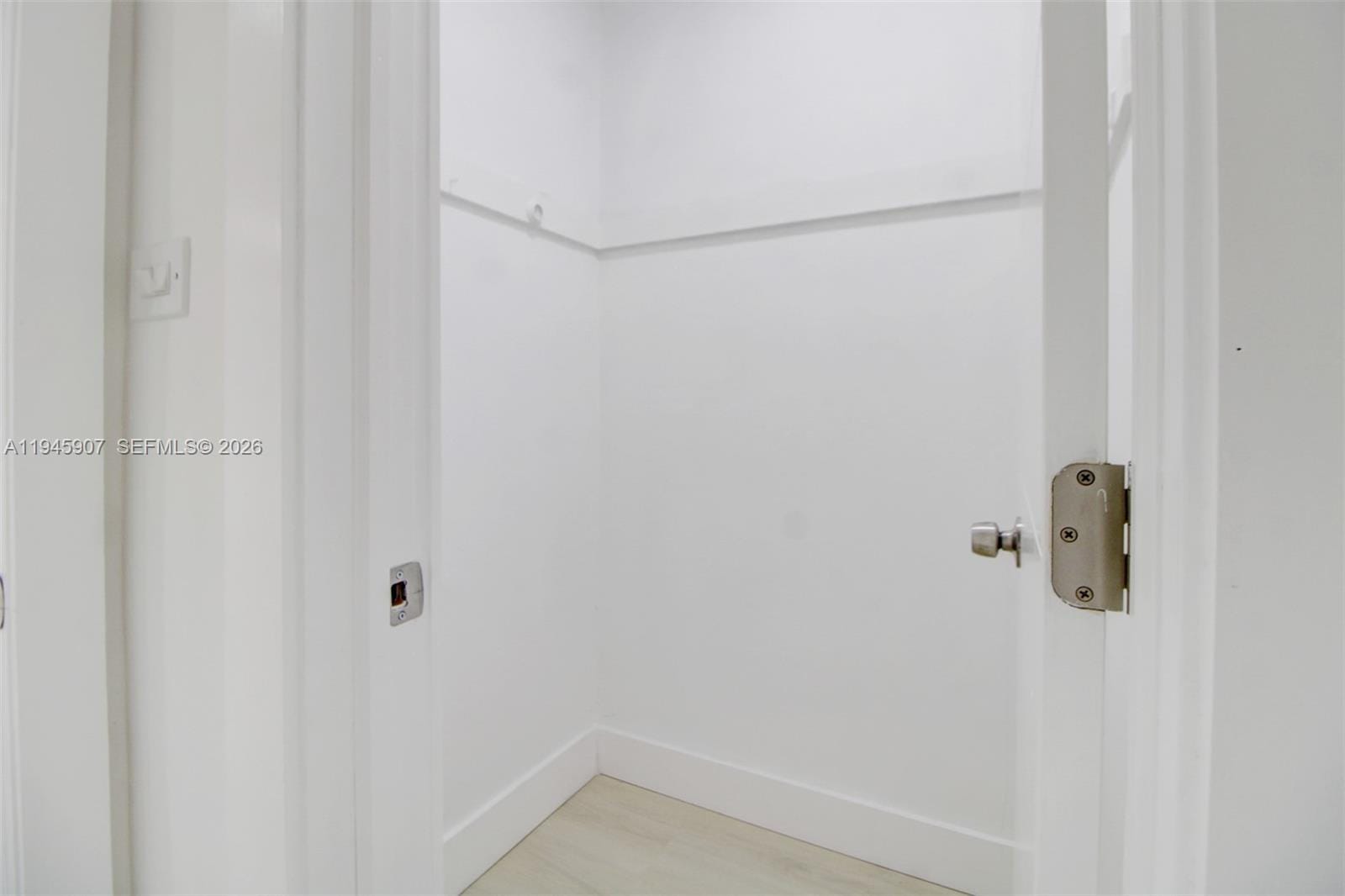 1640 NW 27th Avenue, Fort Lauderdale, FL 33311 photo 5