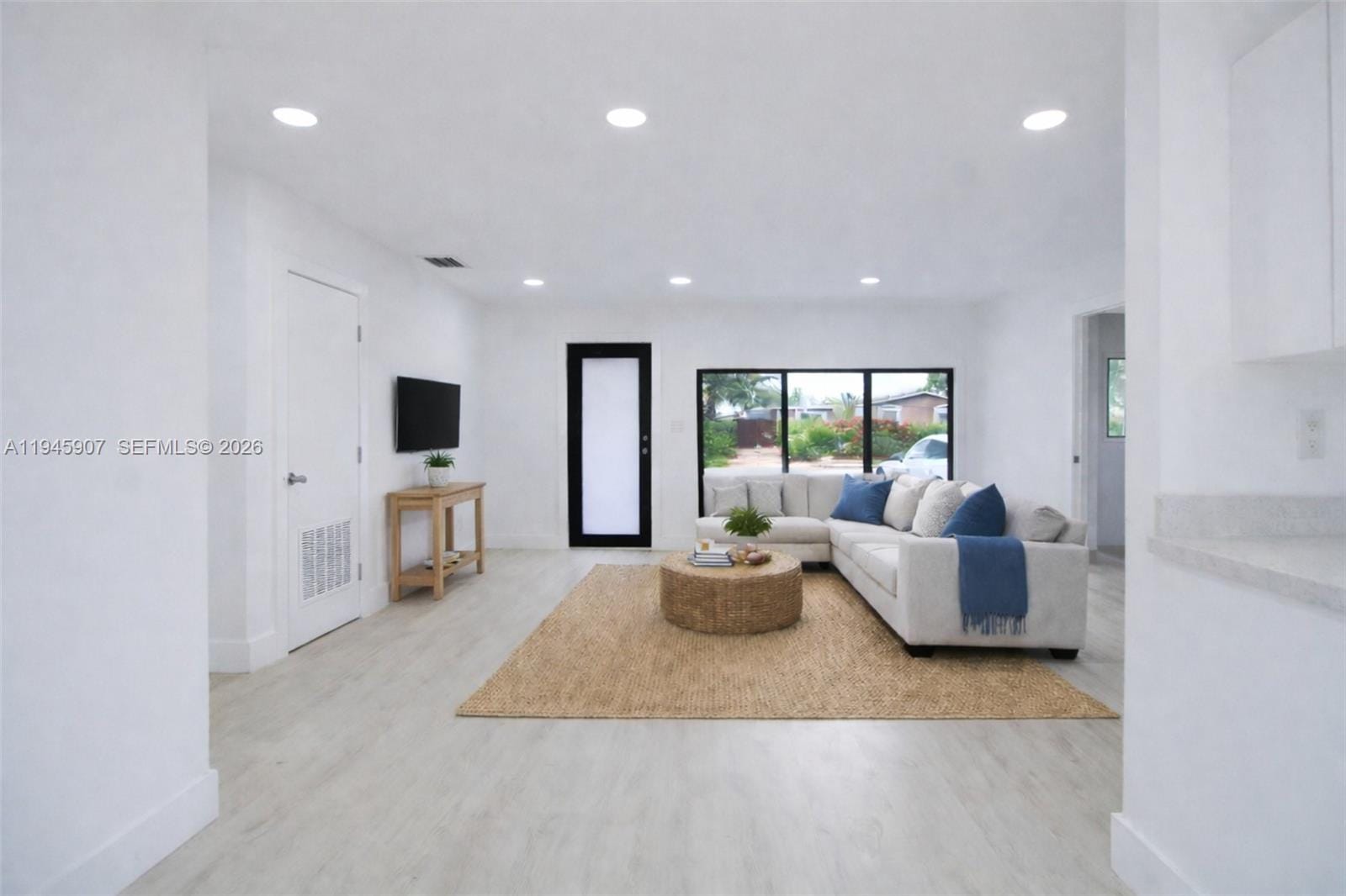 1640 NW 27th Avenue, Fort Lauderdale, FL 33311