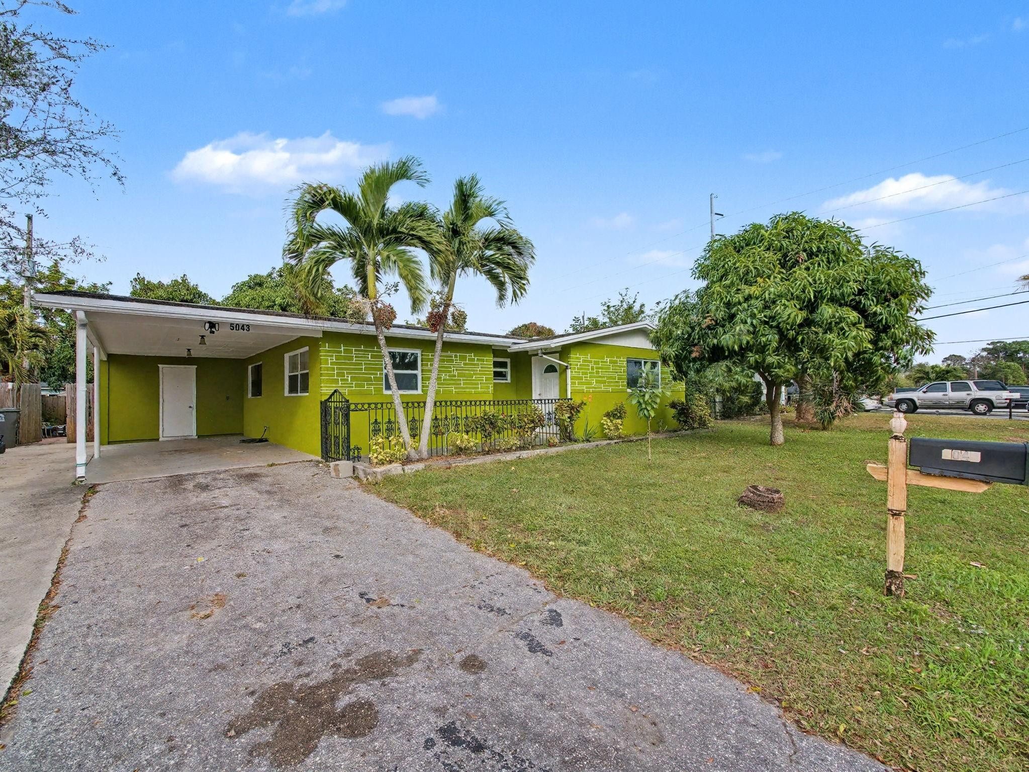 5043 Marcia Place, West Palm Beach, FL 33407, West Palm Beach