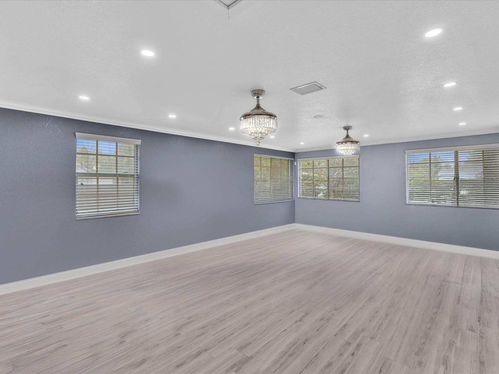 12755 NW 1st Avenue, North Miami, FL 33168 photo 4