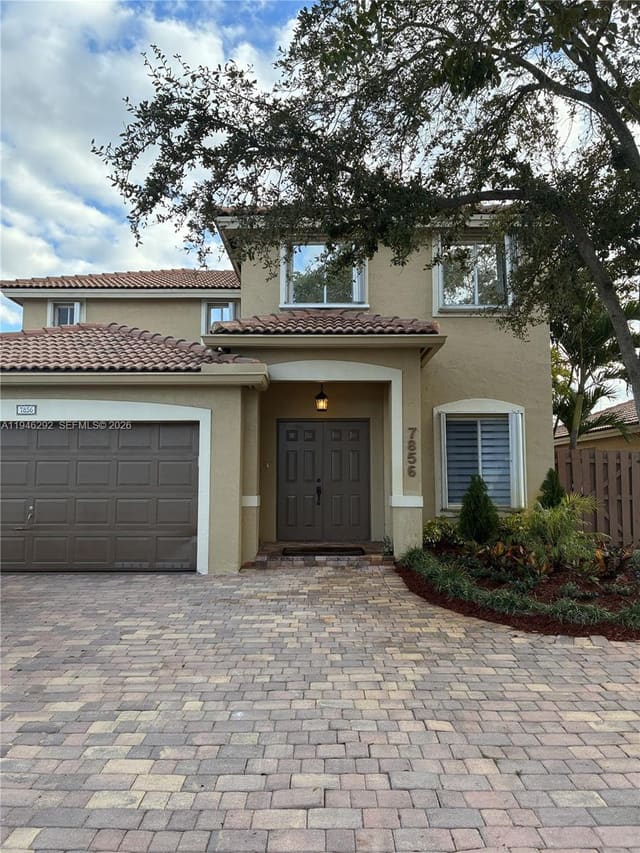 7856 NW 194th Street, sold in Spanish Lakes 1, Port St Lucie, FL