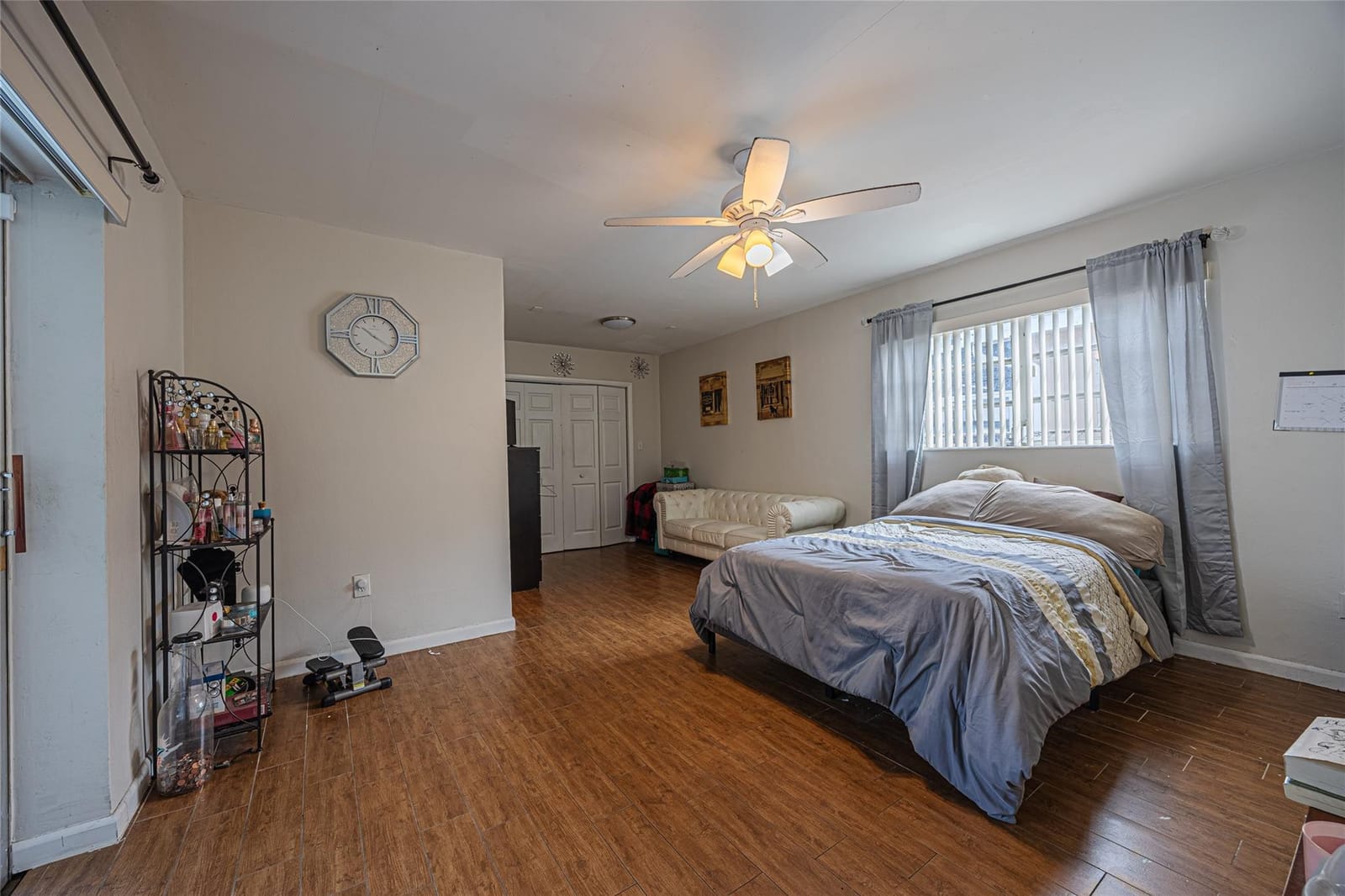 7733 Embassy Boulevard, Miramar, FL 33023 photo 4