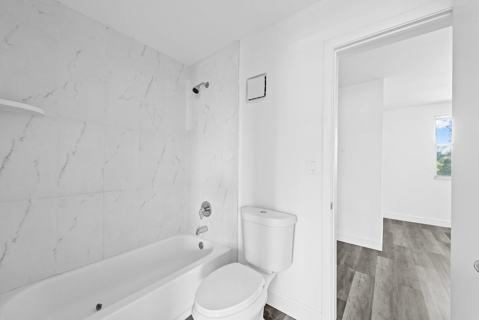 822 Crystal Lake Drive 822 — photo 12