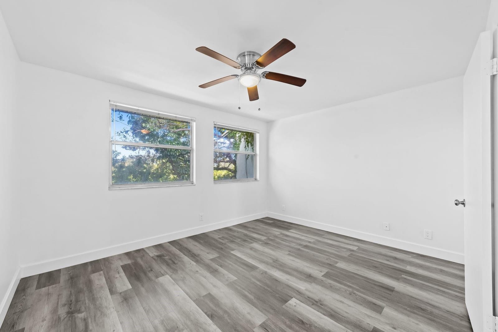 822 Crystal Lake Drive 822, Deerfield Beach, FL 33064 photo 14