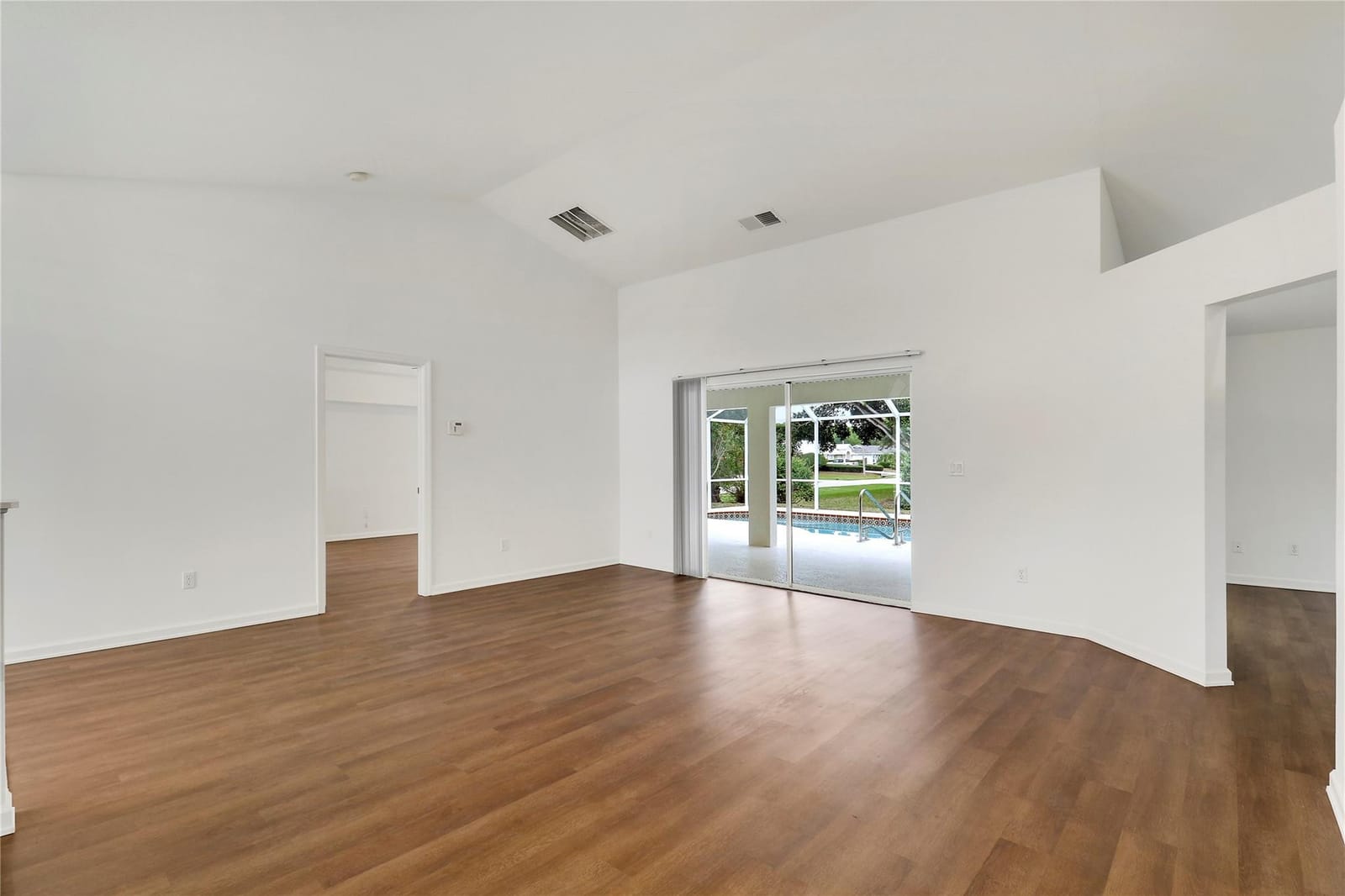 4634 NW Gastonia Street — photo 10