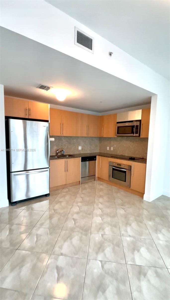 300 S Biscayne Boulevard T-1803 — photo 12
