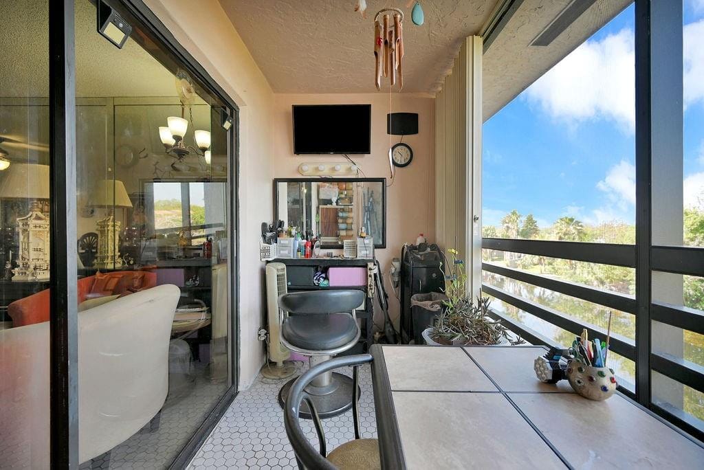 10442 Sunrise Lakes Boulevard 312, Sunrise, FL 33322 photo 27