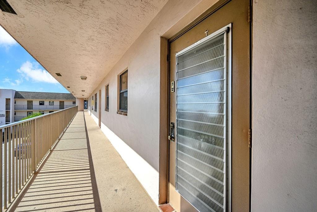 10442 Sunrise Lakes Boulevard 312, Sunrise, FL 33322 photo 29