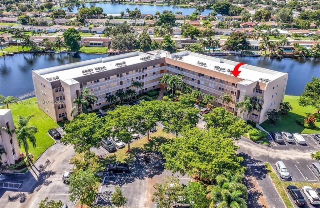 10442 Sunrise Lakes Boulevard 312 — photo 4