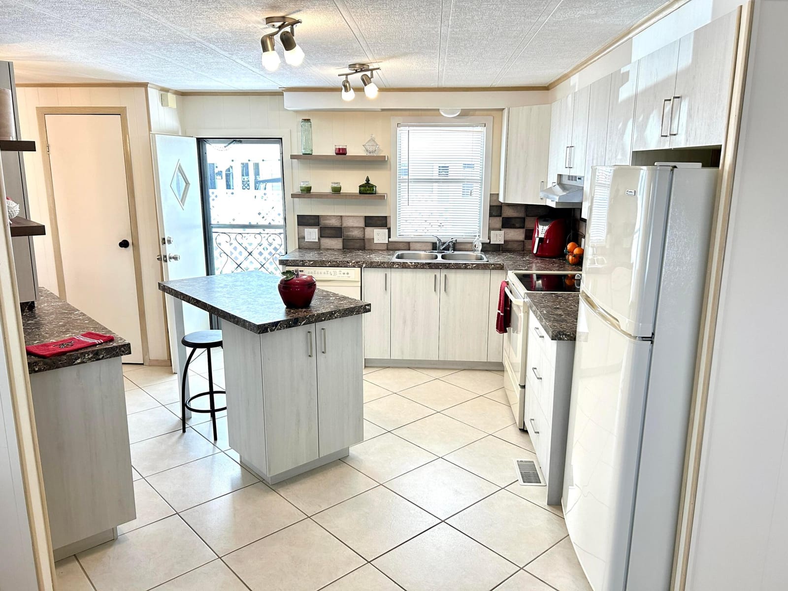 39012 Gayle Bay, Boynton Beach, FL 33436 photo 14