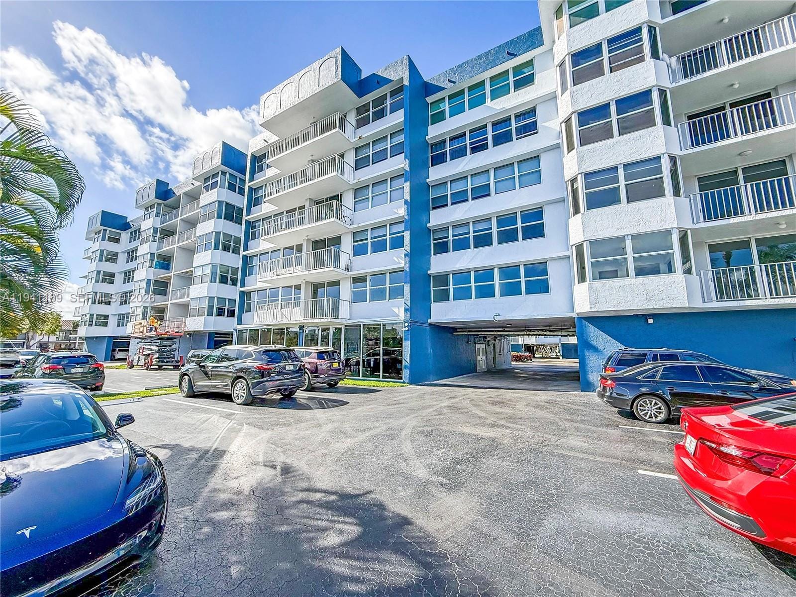 16570 NE 26th Avenue 2J, North Miami Beach, FL 33160 photo 14