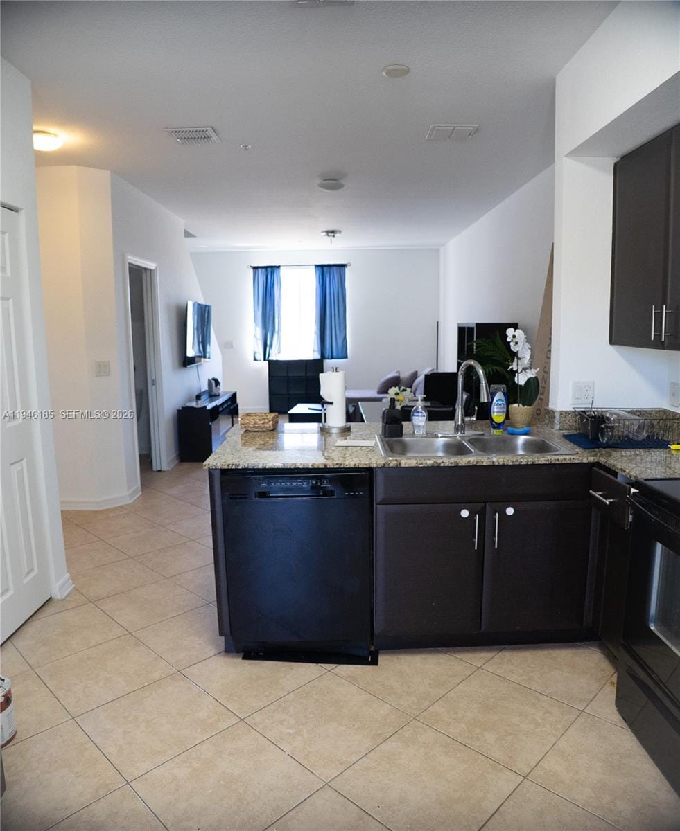 141 NW 2nd Avenue 7, Hallandale Beach, FL 33009 photo 18